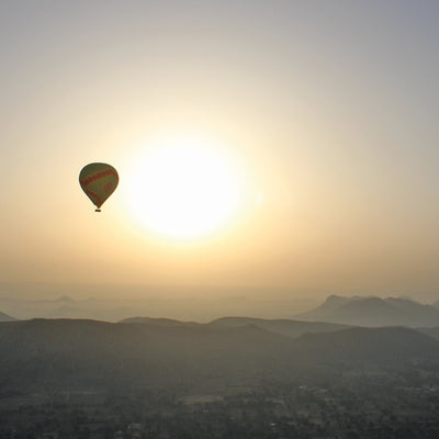 Hot Air Balloon Engagement Proposal: Jamie and Tom’s Unforgettable Trip To India