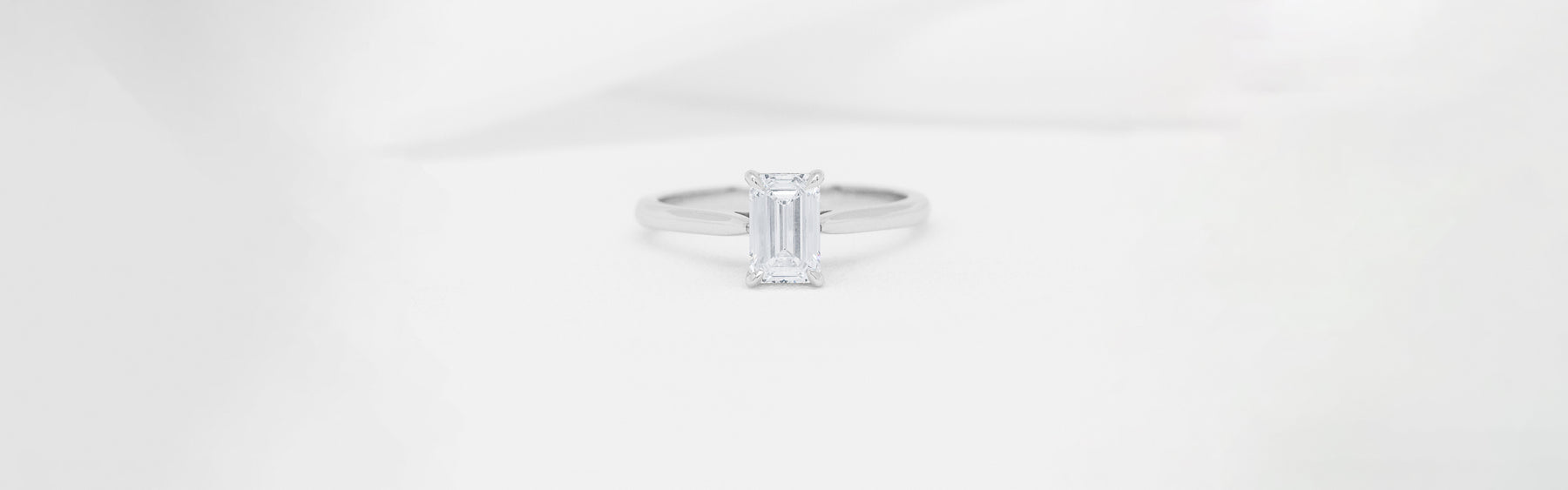 Emerald Cut Diamond Engagement Rings