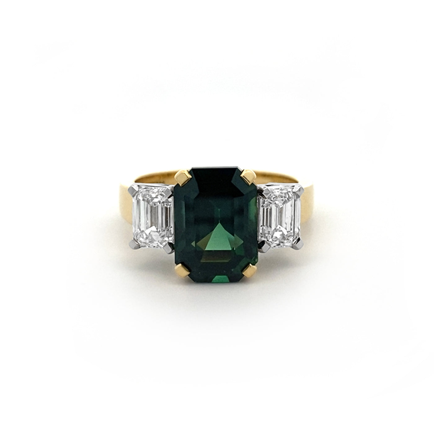 Pine: Sapphire and Diamond Three Stone Ring in Yellow Gold | 5.20ct