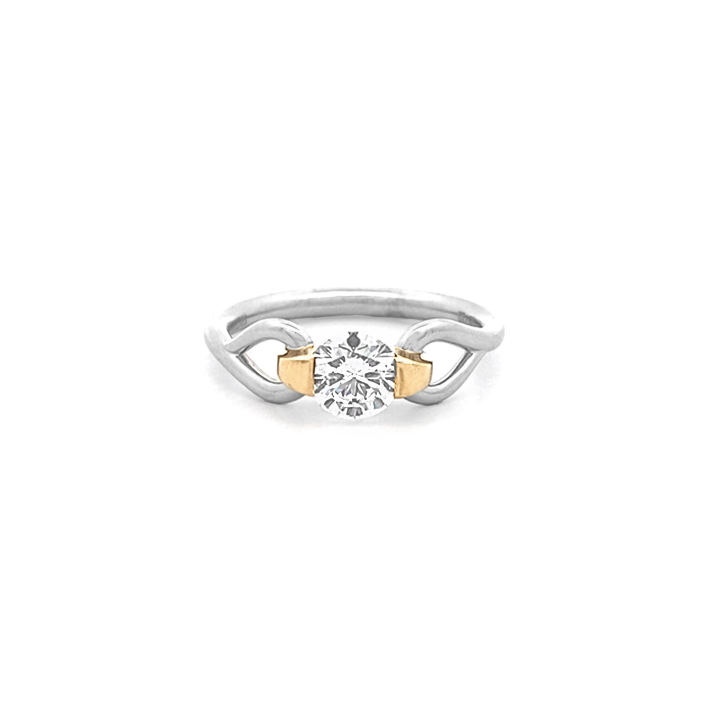 Nortic: Brilliant Cut Diamond Solitaire Ring in Platinum | 0.71ct