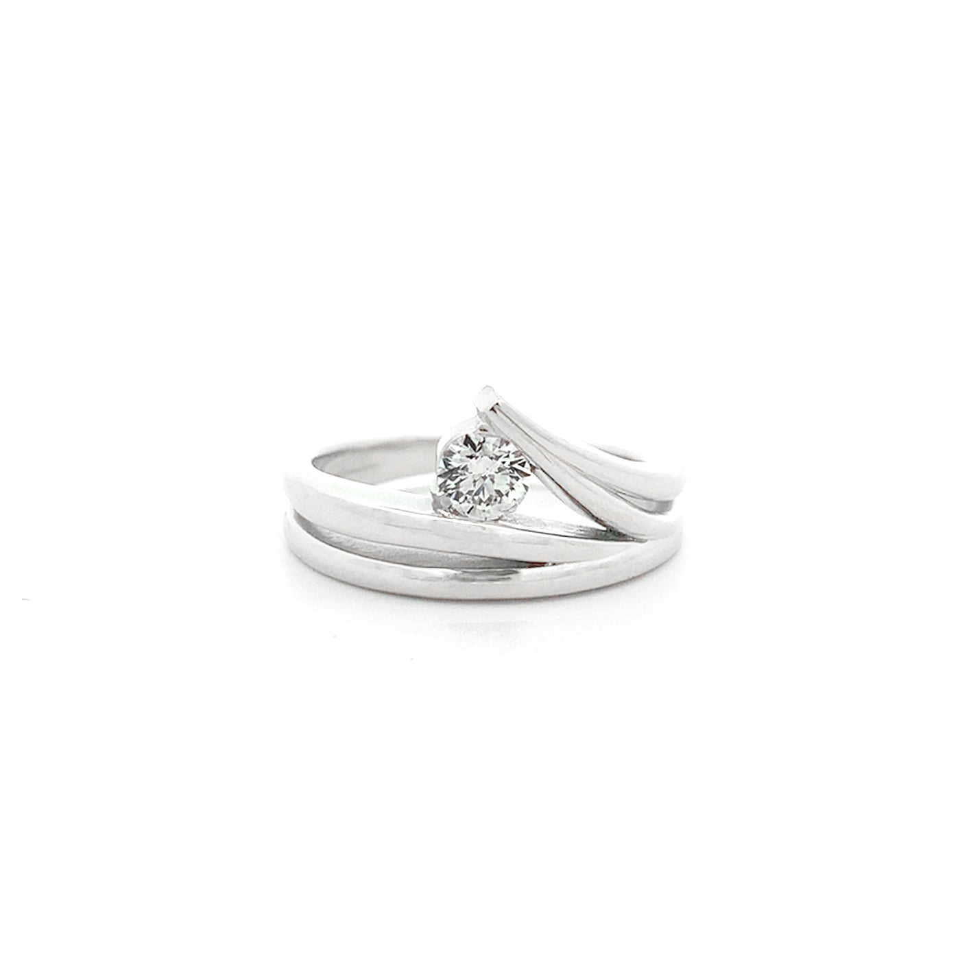 Waved Delicate: Brilliant Cut Diamond Solitaire Ring in Platinum | 0.30ct