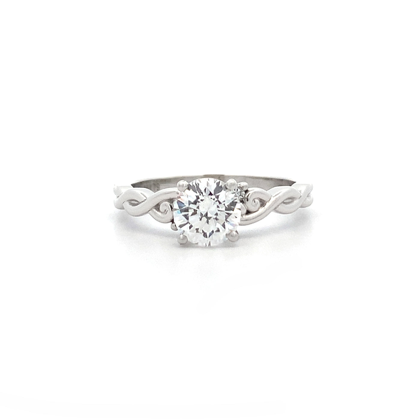 Cara: Brilliant Cut Diamond Solitaire Ring in Platinum | 0.84ctw