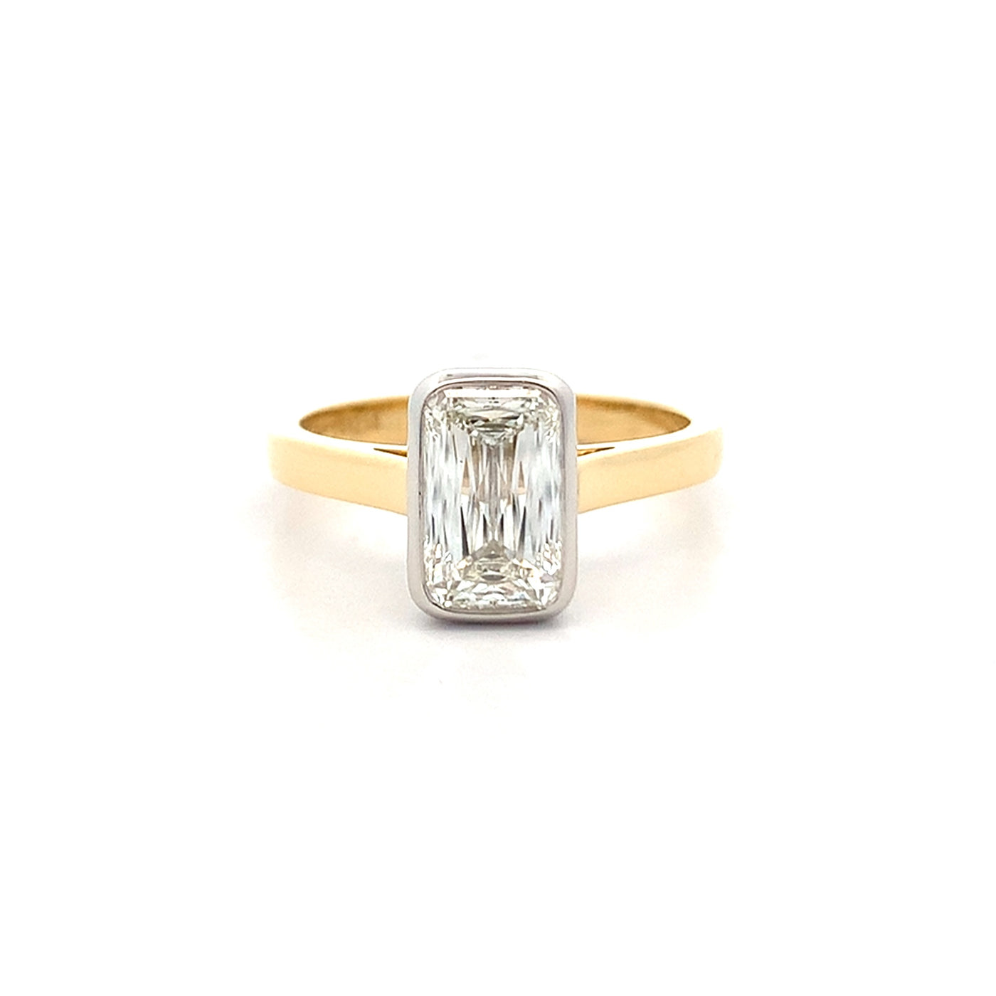 Modified Emerald Cut Diamond Solitaire Ring in Yellow Gold | 1.64ct I SI1
