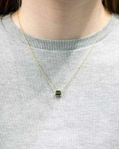 Green Sapphire Bezel Set Pendant in Yellow Gold | 1.87ct