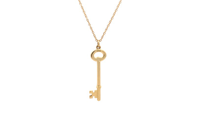 18ct Yellow Gold Oval Key Pendant with Yellow Gold Chain
