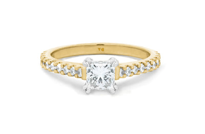 Belle: Princess Cut Diamond Solitaire Ring in yellow gold