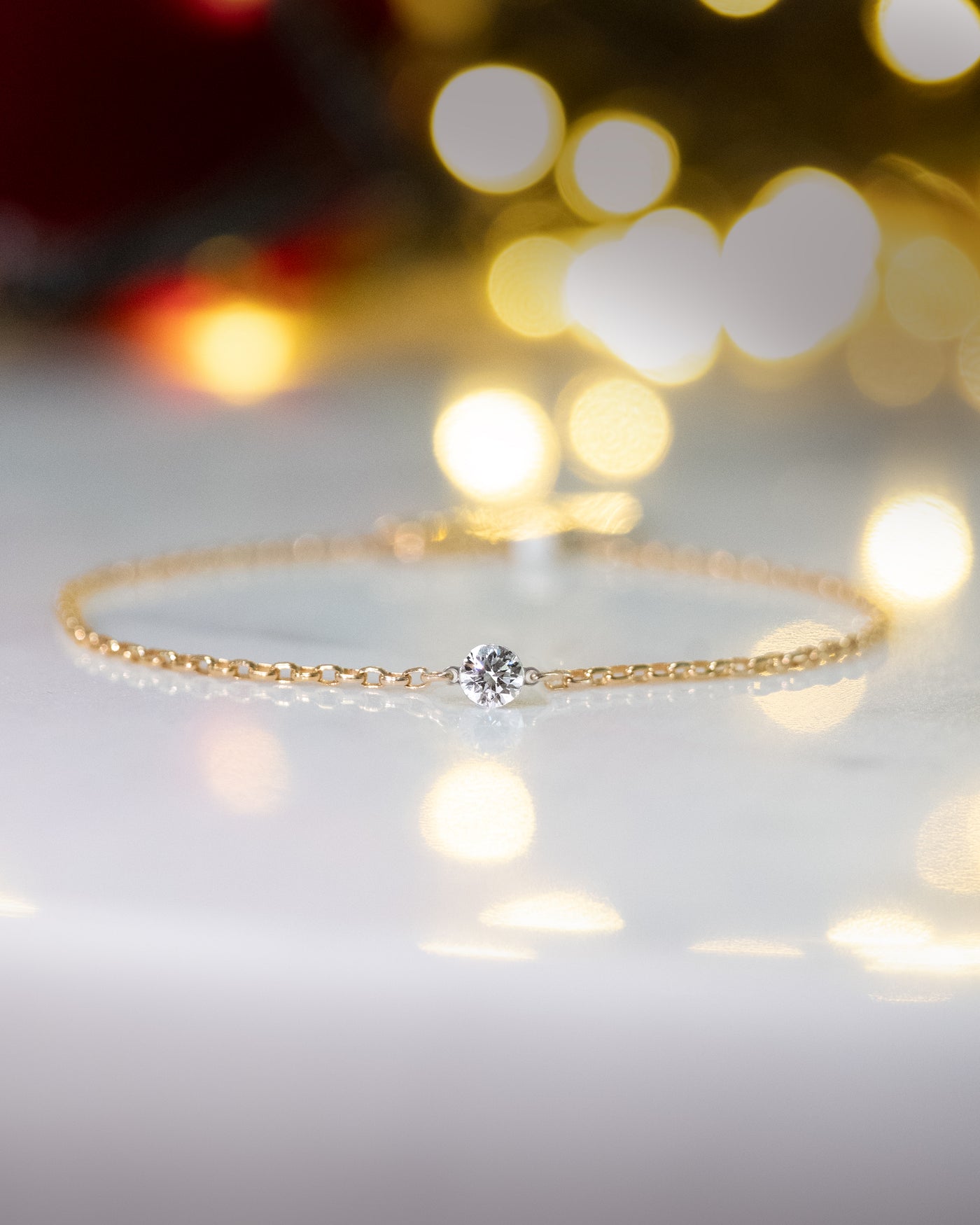 The Floeting® Diamond Solitaire Bracelet in Yellow Gold | 0.27ct F VS1