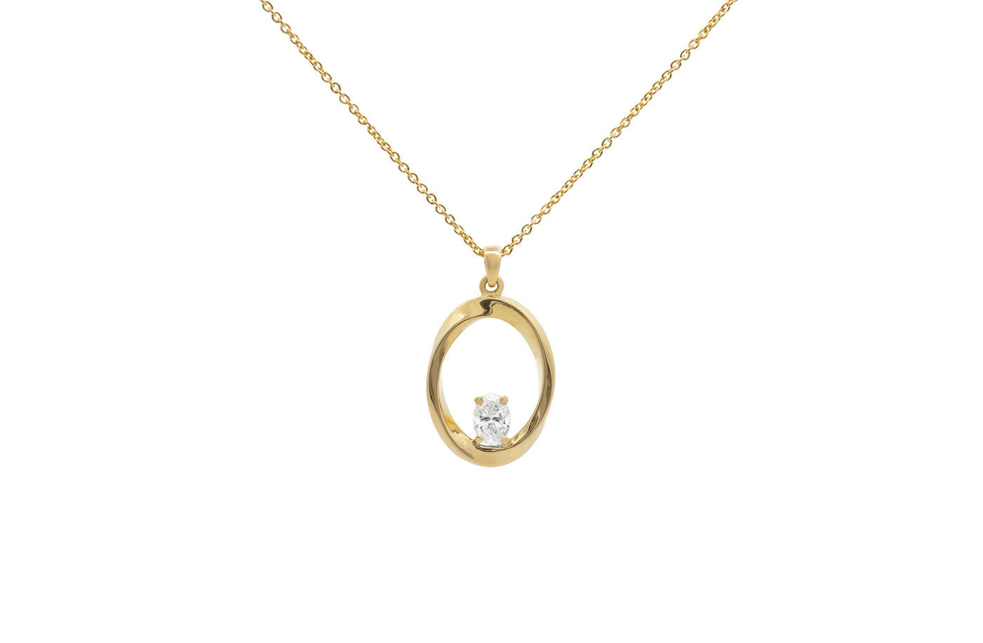 Mobius Twist: Diamond Pendant in Yellow Gold | 0.30ct D-G SI1