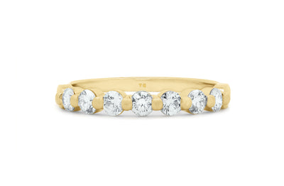 Brilliant Diamond Shared Claw Set Ring