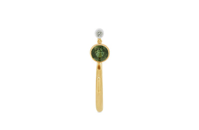 Pendula: Green Sapphire and Diamond Ring in Yellow Gold
