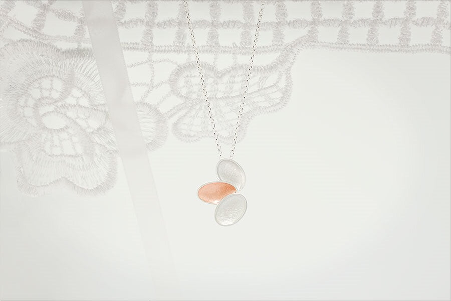 Kronblad Pendant in Sterling Silver