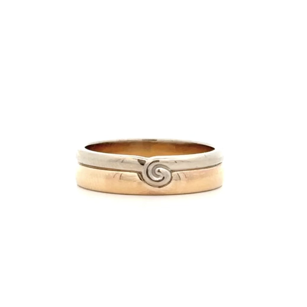 Hononga: Ring in 9ct Gold