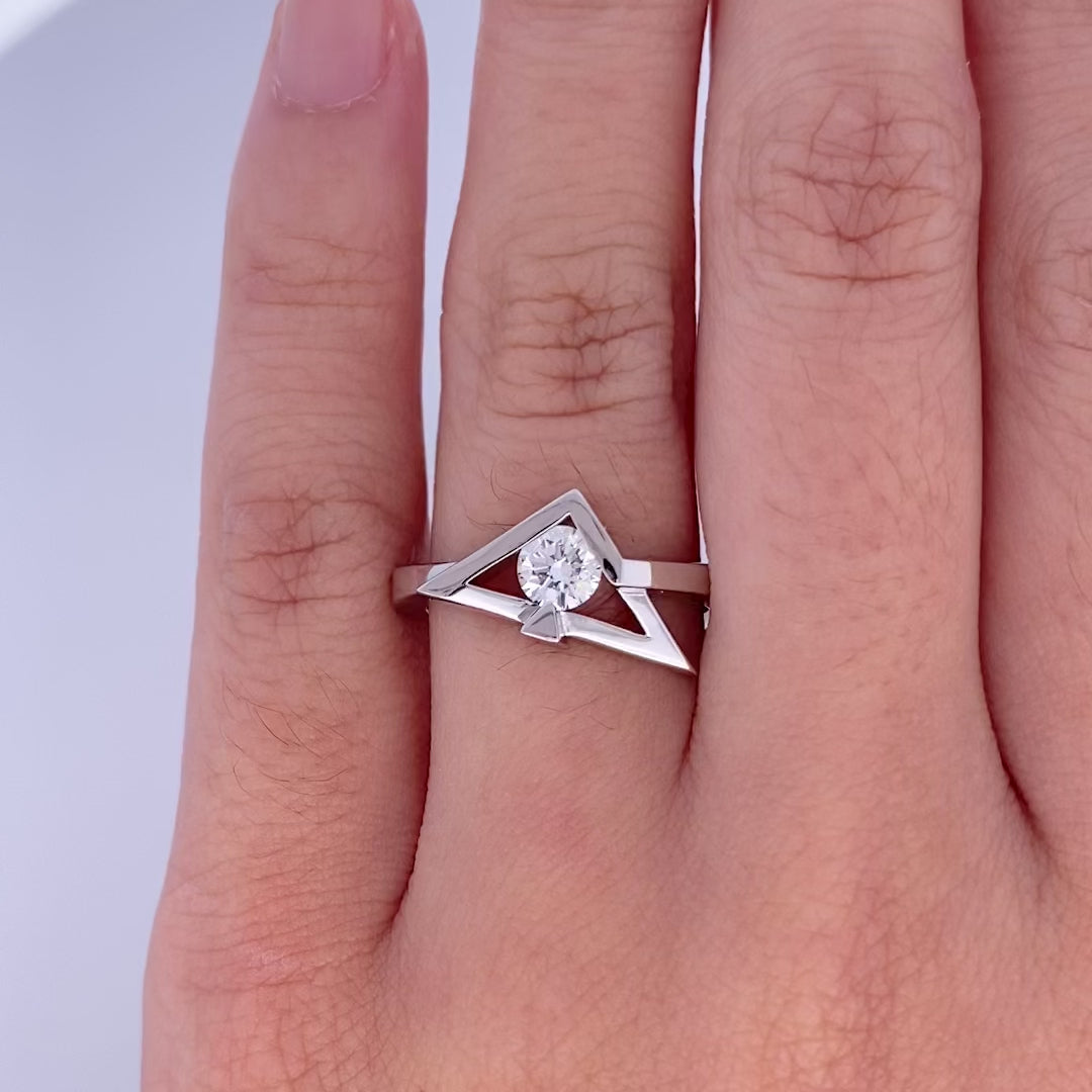 Escher: Brilliant Cut Diamond Solitaire Ring