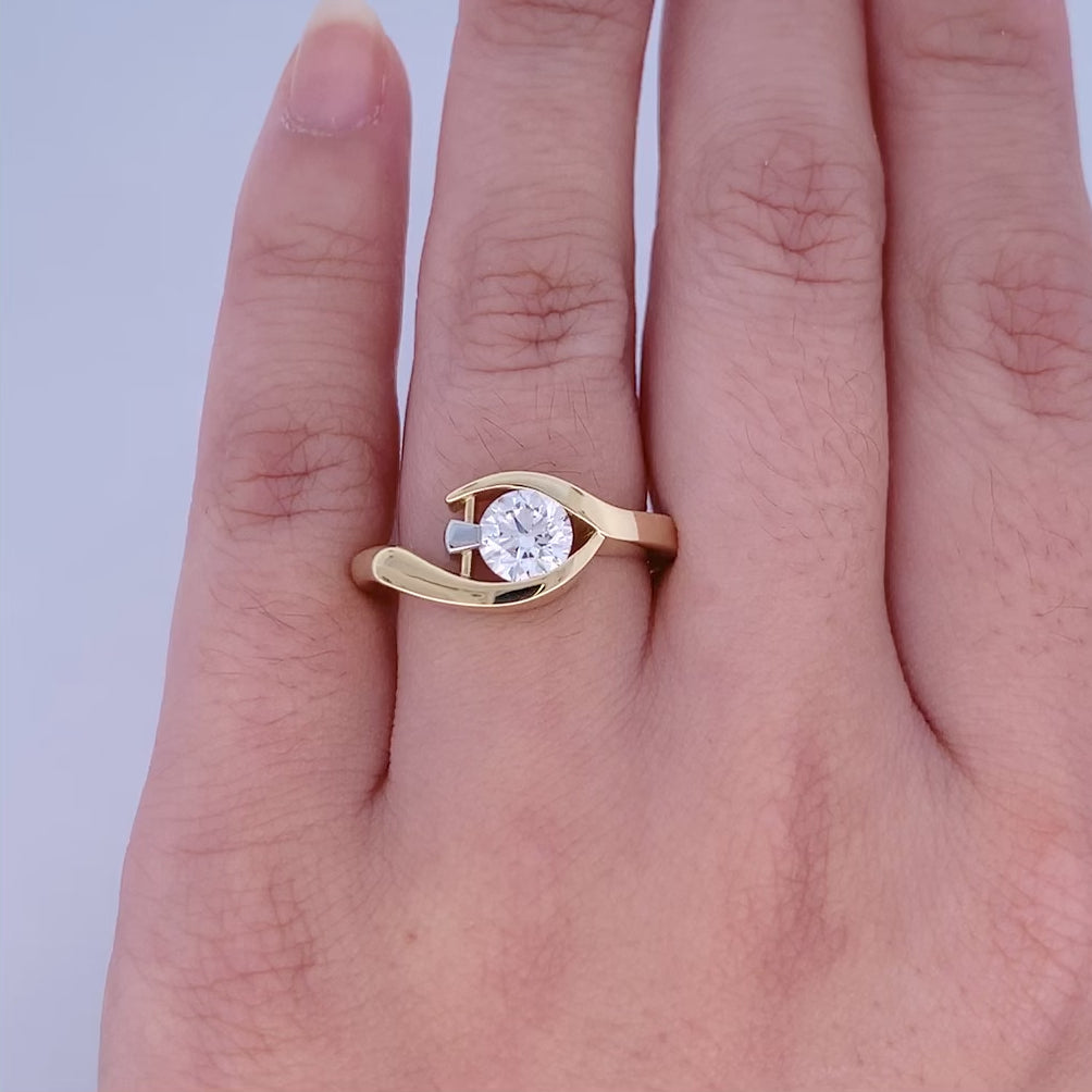 I Ain't Heartless: Brilliant Cut Diamond Solitaire Ring in Yellow Gold