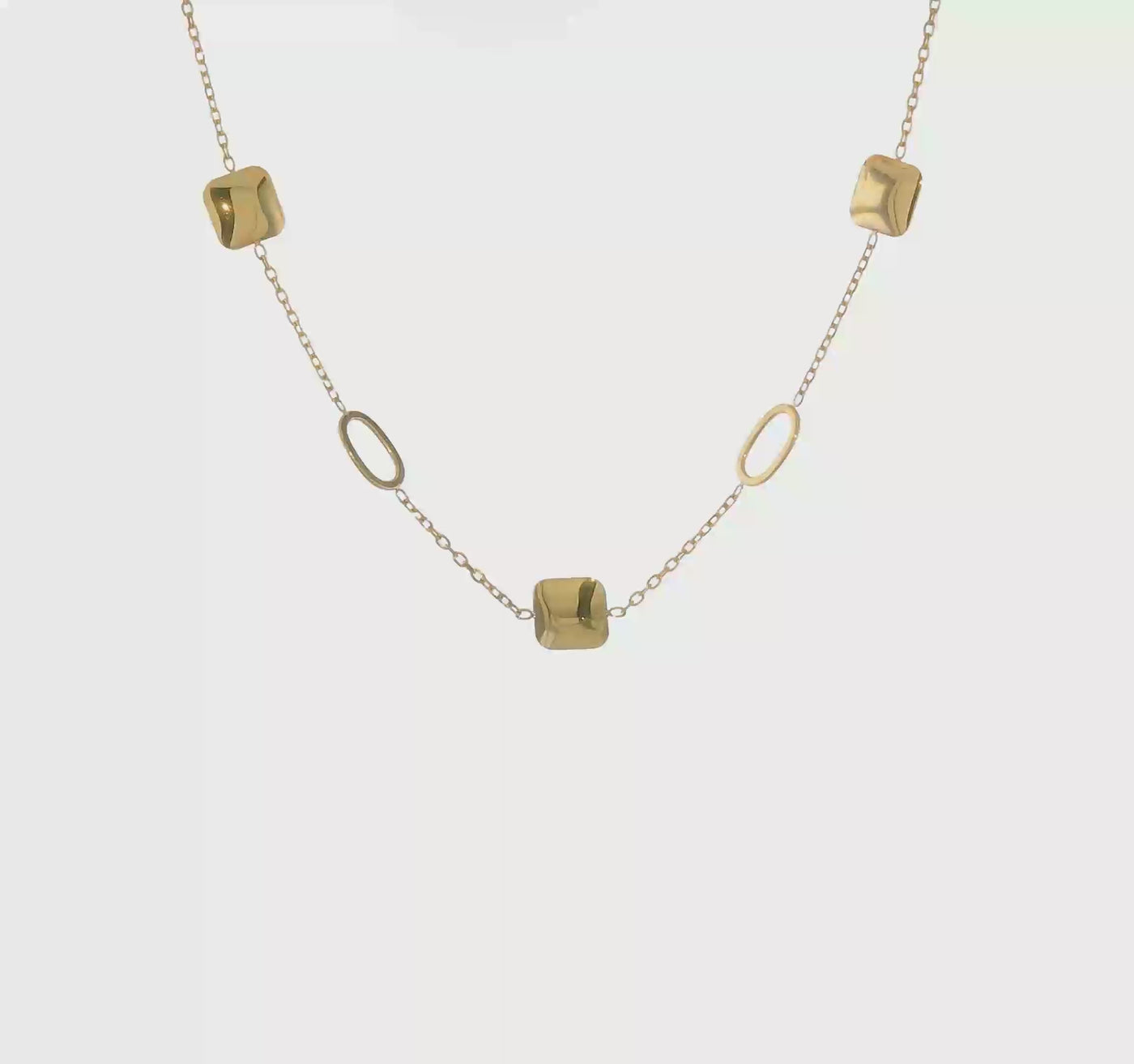 Cushion Disc and Oval Necklace in Yellow Gold