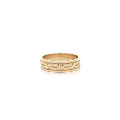 Solasta: Band in Yellow Gold. Designed and Crafted by The Village Goldsmith