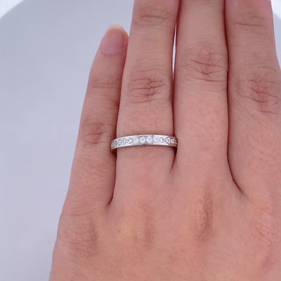 Single Bead Set Diamond Ring in Platinum | 0.21ctw