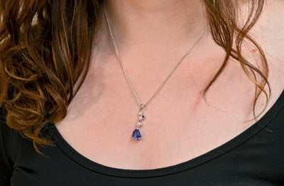 Swist: Blue Sapphire and Diamond Pendant