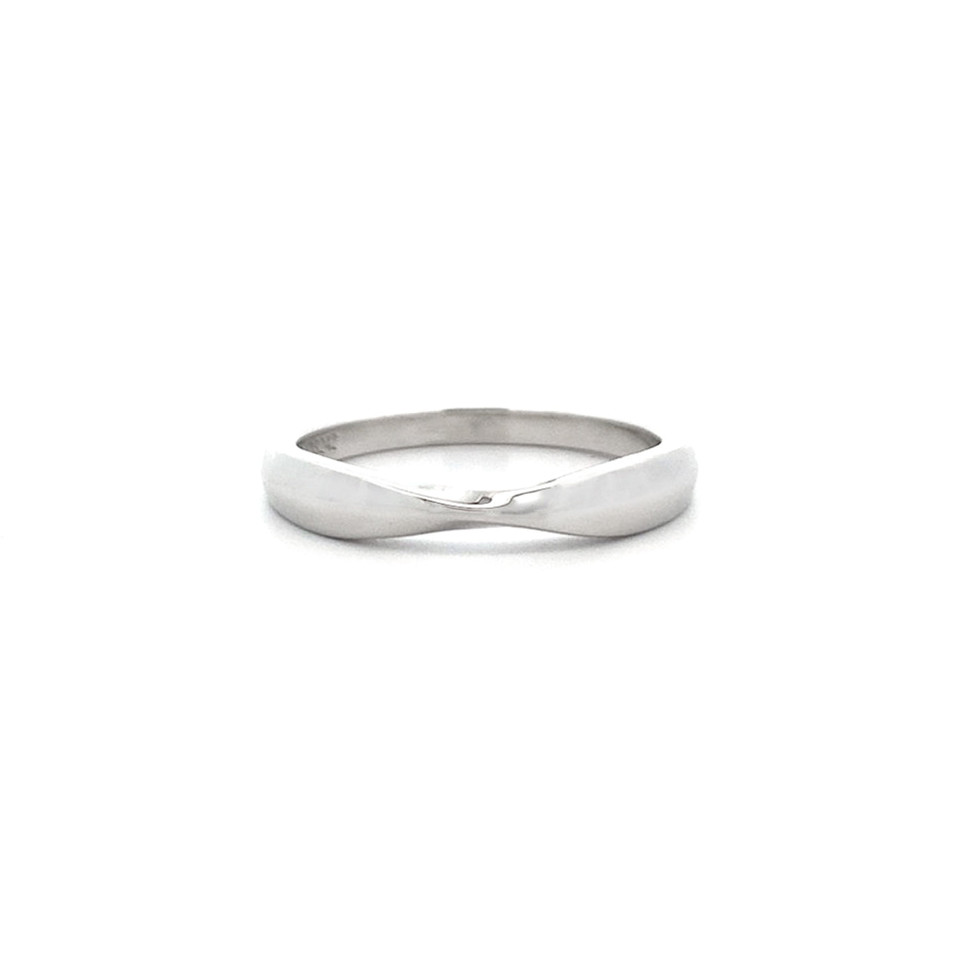 Knife Edge Cinched Ring in Platinum