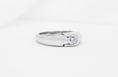 Inspired Collection, Jigsaw, Jigsawd, , Platinum, 18k, 18ct White gold, brilliant cut diamond, round cut, specialist, jewellery, jewelry, engagement ring, ring design, inspired design, offset design, ready to ship, ready to go, 0.33ct, G colour, color, VS2 clarity  Edit alt text