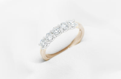 Diamond eternity ring, five 0.80ct round diamonds, D, G, colour, color, VS-SI clarity, Diamond 18ct Rose Gold band, Platinum setting, Five Stone, Narrative Collection Ring, Size N, ready to ship, ready to go, jewellery, jewelryFurl: Diamond Set Five Stone Eternity Ring in Rose Gold | 0.80ctw