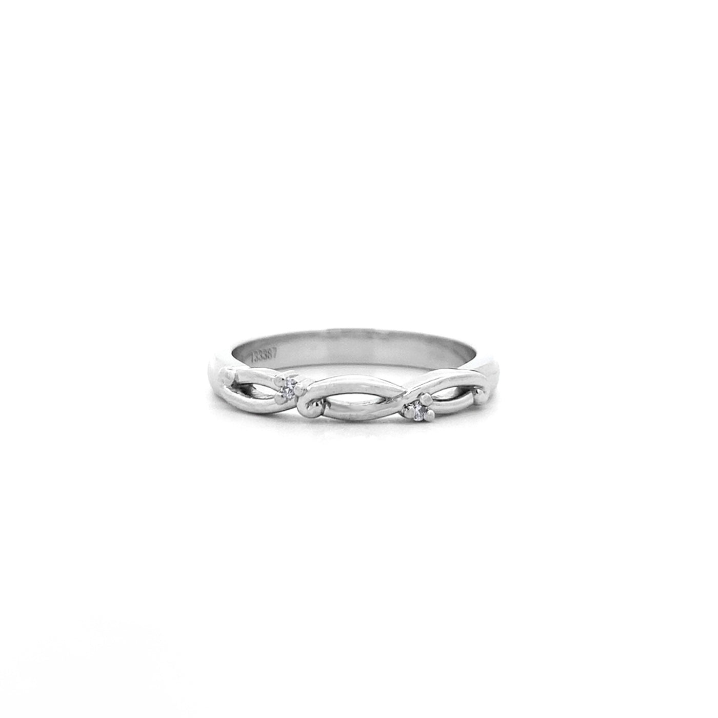 Lore: Diamond Wedding Ring in Platinum | 0.01ctw