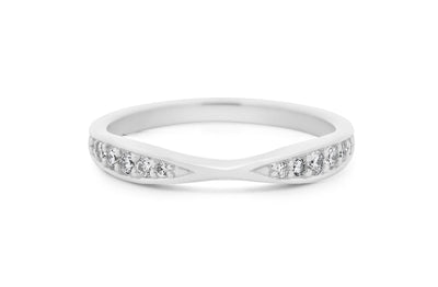 Brilliant Cut Diamond Set Cinched Ring