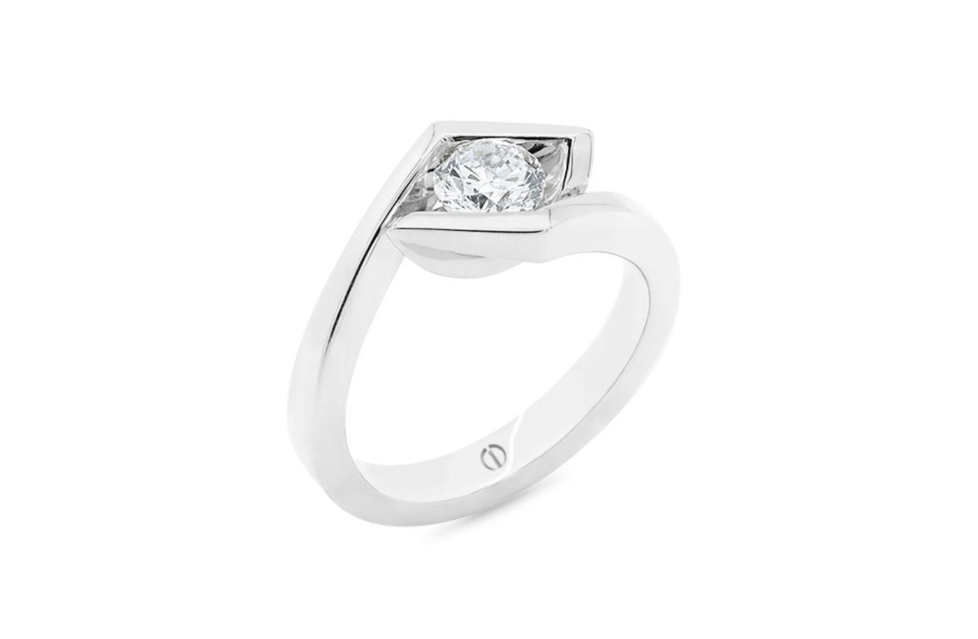 Inspired Collection, Crost, Platinum, 18k, 18ct White gold, Crossover, round diamond, delicate, brilliant cut, specialist, jewellery, jewelry, engagement ring, ring design, inspired design