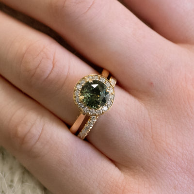 Teal Sapphire & Diamond Halo Ring in Yellow Gold | 2.65ct